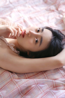 我女朋友的母亲2023中语翻译
